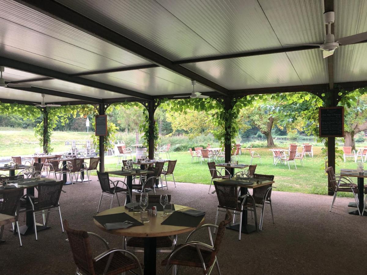 Buzet-sur-Baise L'Ile Aux Bateaux Bed & Breakfast エクステリア 写真
